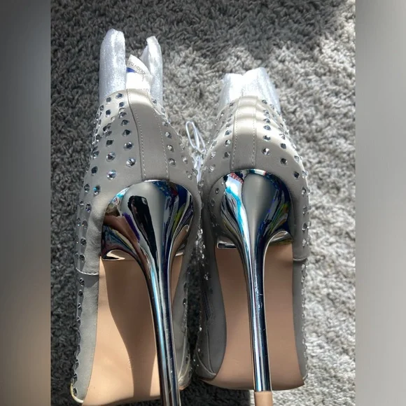 Steve Madden Primerra Booties - Picture 10 of 15